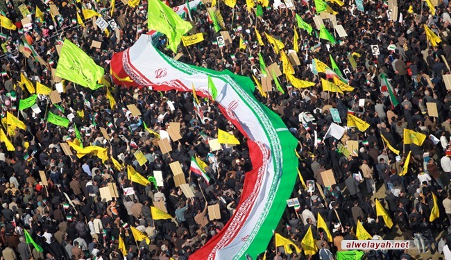 المطران توماس ميرم: ثمار الثورة الإسلامية تتجلى في وحدة الشعب الإيراني