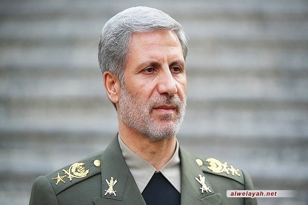 العميد حاتمي: إيران ضمن القوى الست الأولى عالميا في مجال الطائرات المسيّرة