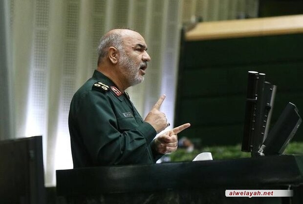 القائد العام للحرس الثوري: العدو يعترف بفشل مشين في سياسة الضغوط القصوى على إيران