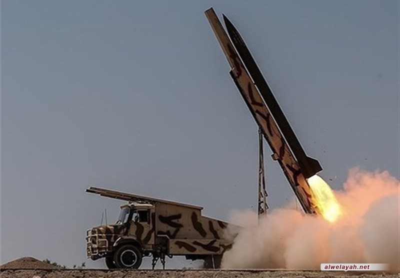 الجيش الإيراني يختبر صاروخاً ذكياً بمدى 300 كم 