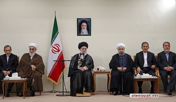 قائد الثورة الإسلامية: الاقتصاد أولوية ويجب الحفاظ على الروح الثورية والدينية في دبلوماسية إيران 