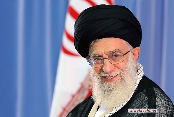 قائد الثورة الإسلامية: الحرب الناعمة للعدو تقوم على أساس الكذب والافتراء