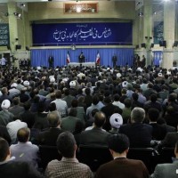 تقرير مصور عن لقاء أساتذة الجامعات مع قائد الثورة الإسلامية 28 رمضان 1434هـ