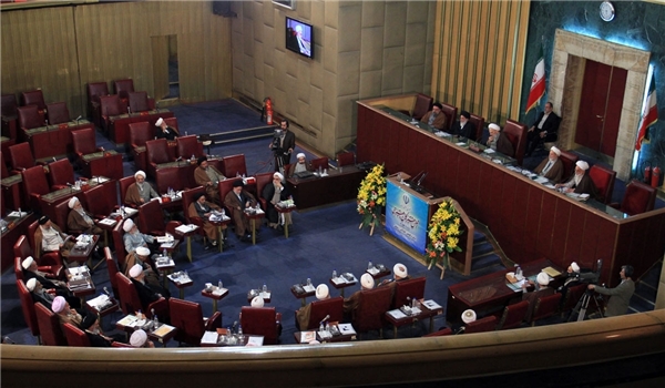 مجلس خبراء القيادة يؤكد على محاكمة مرتكبي جرائم الحرب الصهاينة 