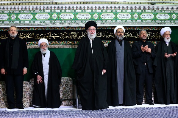 إقامة الليلة السادسة من مراسم العزاء الحسيني بحضور قائد الثورة