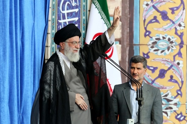 الإمام الخامنئي: لن نسمح بإساءة استغلال النص النهائي للمفاوضات