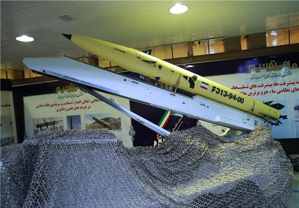 إيران تصنع صاروخا بالستيا جديدا وتدخل نادي الدول المنتجة للصواريخ بالوقود الجامد