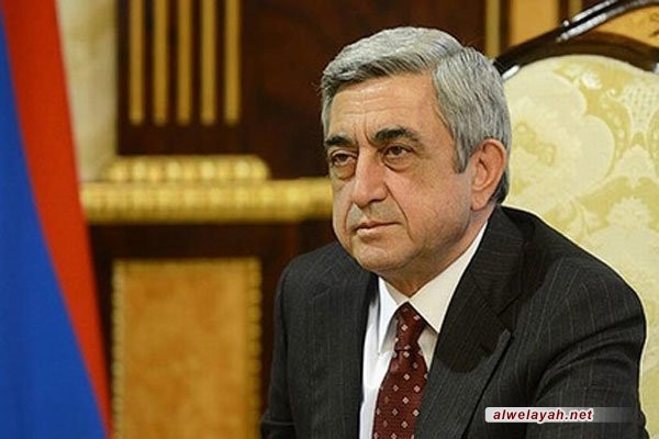 الرئيس الأرميني يهنئ ذكرى انتصار الثورة الإسلامية في إيران