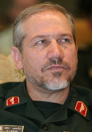 اللواء صفوي: دم الشهيد مغنية سيحرر فلسطين والعراق وأفغانستان