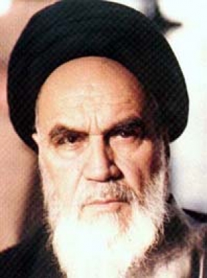 التنبؤ بانهيار الإتحاد السوفيتي من روائع العمل السياسي للإمام الخميني الراحل