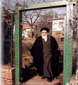 الإمام الخميني في الدراسات الغربية