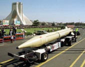 استعراض.. عرض صاروخ وغواصة الغدير وناقل للوقود ومنظومة اسكايغارد