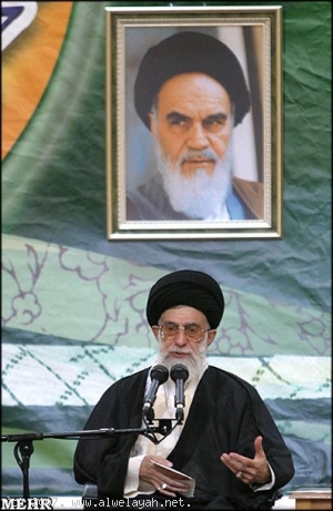 نفحات من سيرة السيد القائد دام ظله