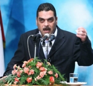 سمير القنطار: يجب أن نقاوم الإحتلال الأميركي والنظام الصهيوني