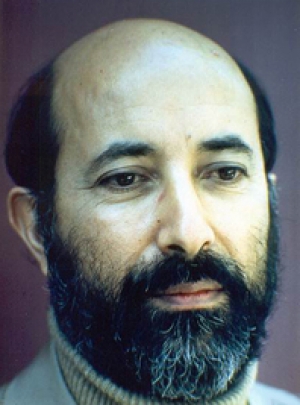 الشهيد شمران هو النموذج الكامل للهجرة والجهاد والشهادة