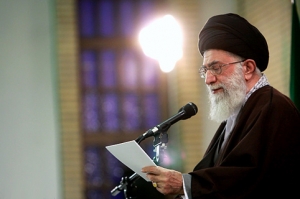 نداء الإمام الخامنئي بمناسبة رحيل الشاعر محمود شاهرخي