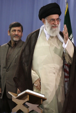 قائد الثورة الإسلامية يستقبل الناشطين القرآنيين