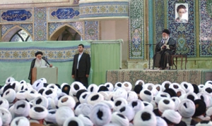 مسؤول بجامعة ‌المصطفى: هيئة حوزوية لإستقبال قائد الثورة الإسلامية