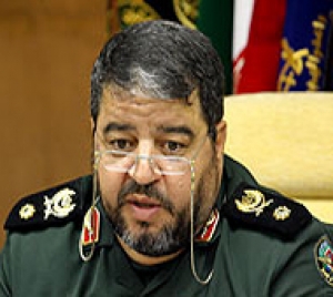 العميد غلام رضا جلالي: الصحوة الإسلامية هي عمق إستراتيجية الثورة الإسلامية الإيرانية