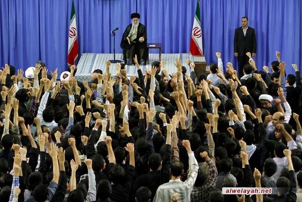 الإمام الخامنئي يحذر من إثارة الفتنة بين المسلمين