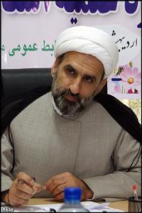 مدير حوزة لرستان العلمية: الاعتدال مرهون بالسير على نهج القائد 