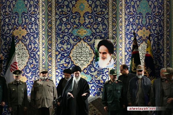 الإمام الخامنئي: يجب صيانة حقوق الشعب دون الاكتراث لجعجعة الأعداء