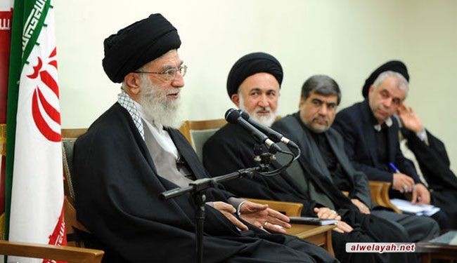الإمام الخامنئي يحذر من مؤامرات إثارة الفتن الطائفية