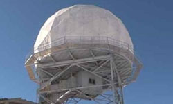 قائد الدفاع الجوي الإيراني يرعى حفل تدشين الرادار "آرش" المتطور بعيد المدى