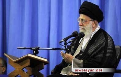 الإمام الخامنئي: الطلبة الإيرانيون يقدمون ثماراً طيبة للشعب والوطن