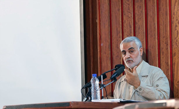 اللواء سليماني: استقرار الجمهورية الإسلامية مدين للتوجيهات الحكيمة لقائد الثورة الإسلامية