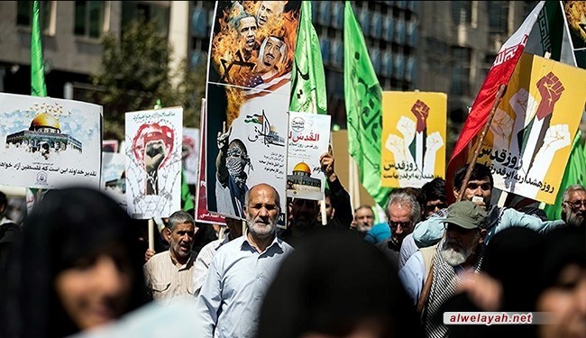 إيران تحيي يوم القدس العالمي بمسيرات حاشدة + صور