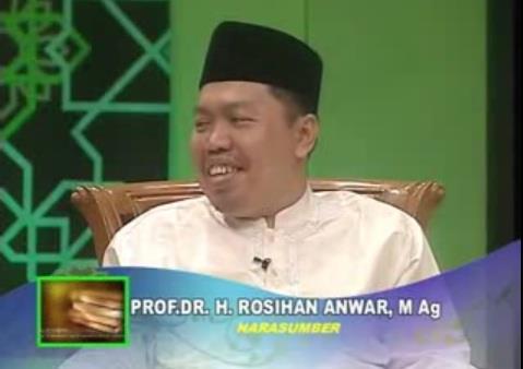 عميد كلية الشريعة في جامعة إندونيسية؛ المعرفة بالإمام الخميني (ره) كمفسر للقرآن ضرورة لابد منها