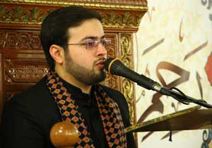 قارئ إيراني في حديث للصحفيين: الاهتمام الخاص لقائد الثورة الإسلامية بالشؤون القرآنية قد أثّر في تقدّم مستوى قراءة القرآن في إيران