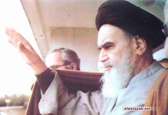 مفكر تونسي: الإمام الخمیني (ره) كان عارفاً لم یترك الساحة الاجتماعية والسیاسیة