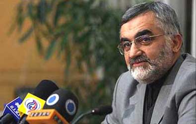 بروجردي: ولاية الفقيه العنصر الرئيس لتحقيق كافة النجاحات في البلاد