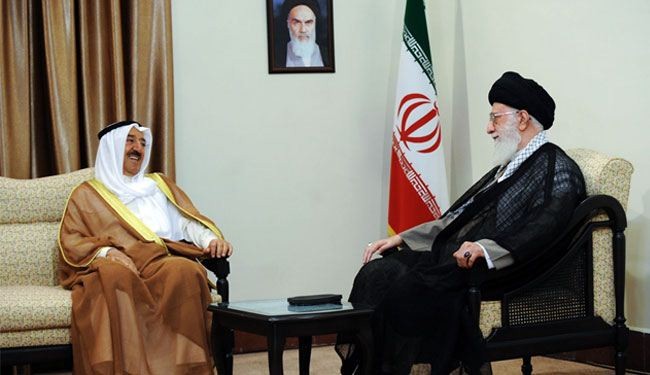 الإمام الخامنئي: أمن الخليج الفارسي رهن بالعلاقات السليمة بين دوله