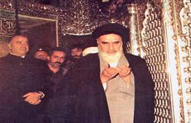 مشاهد نادرة من الإمام الخميني في النجف الأشرف