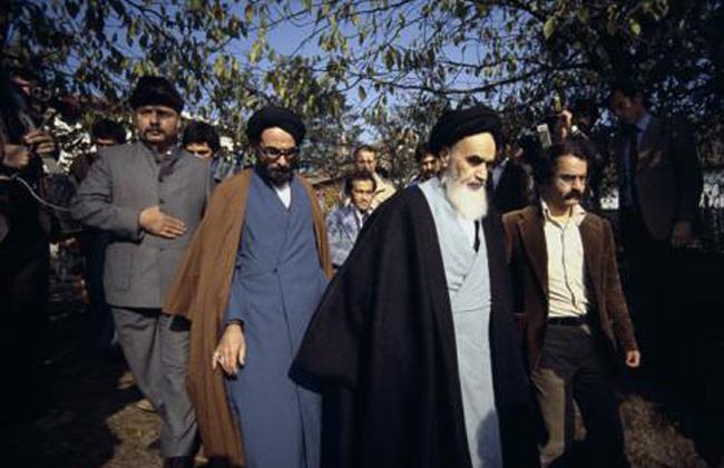 تآمر الاعداء لاقصاء الاسلام