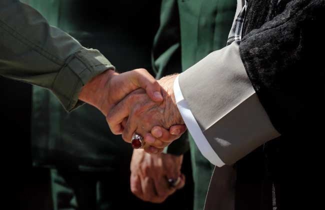 القوة الإنسانية الكفوءة والمؤمنة هي ثروة البلاد الأثمن