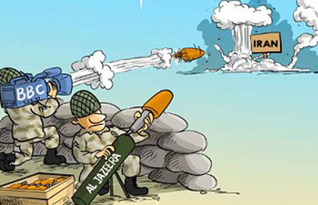 الإمام الخامنئي (دام ظله) يحذر من حرب العدو  الغير عسكرية