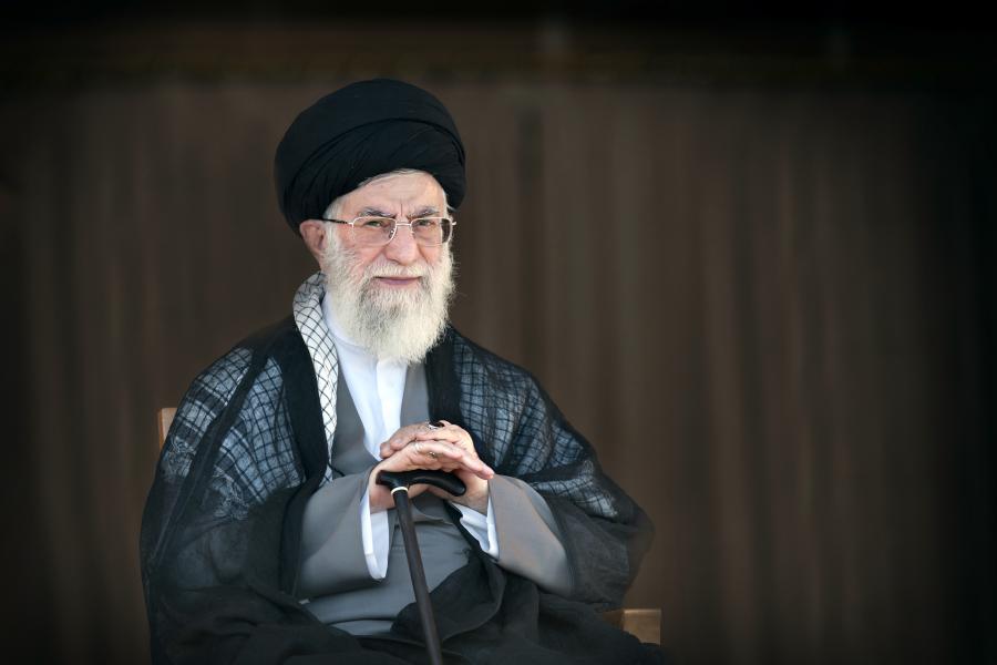 مؤامرات الأعداء علينا منذ أربعين سنة.. إلا أنها تحبط وتتبدد