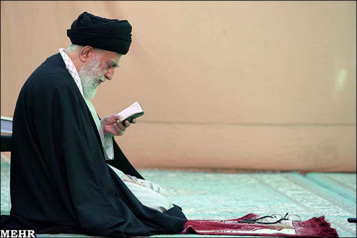 الإمام الخامنئي (دام ظله): اغتنموا فرص الدعاء والمناجاة في شهر ذي الحجة