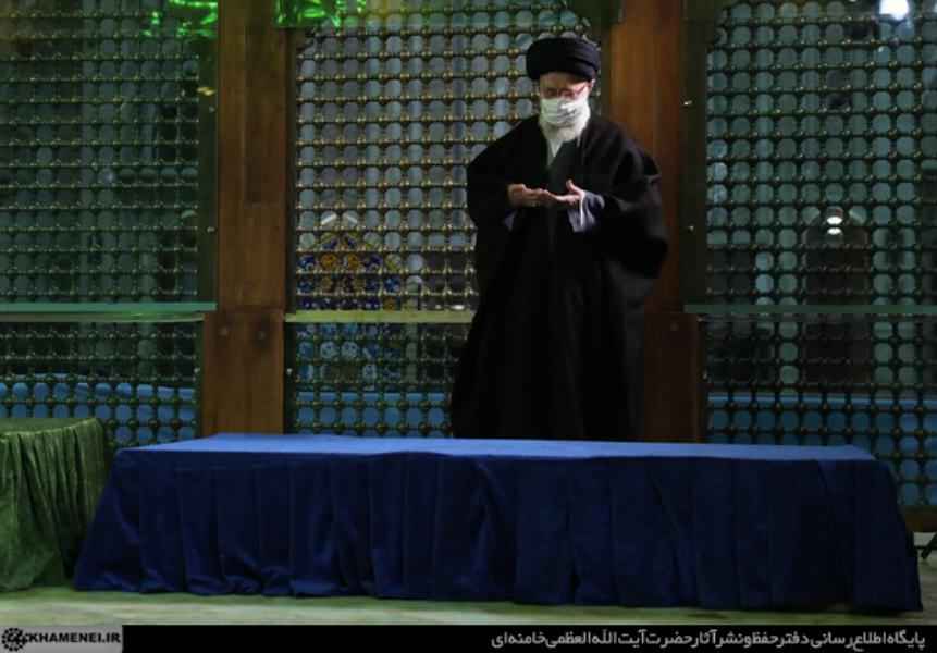 زيارة الإمام الخامنئي لمرقد الإمام الخميني وروضة الشهداء