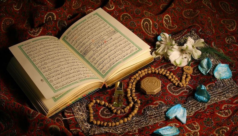 الإمام الخامنئي (دام ظله): الشعب الإيراني شعب متدين