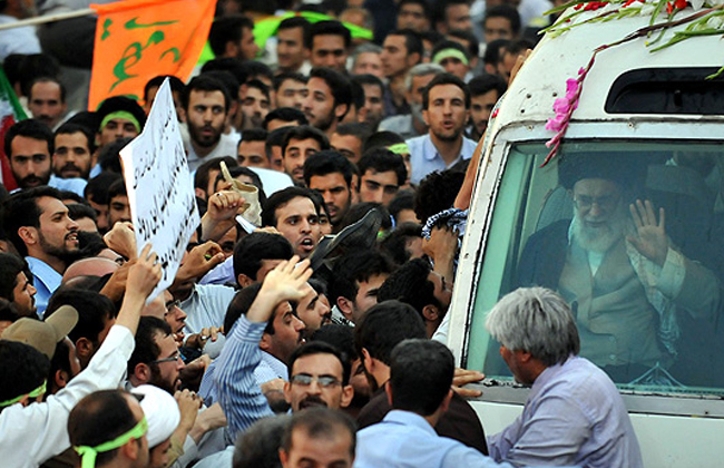 الإستـقبــــال الجــمــاهيري للإمام الخــامنئي في قم