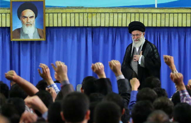 لقاء السيد القائد بالشباب