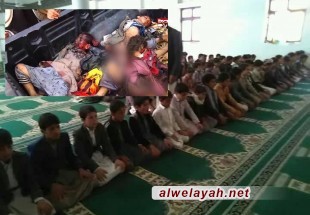 طلاب مدرسة القرآن في اليمن يصلون صلاة الوداع قبيل استشهادهم