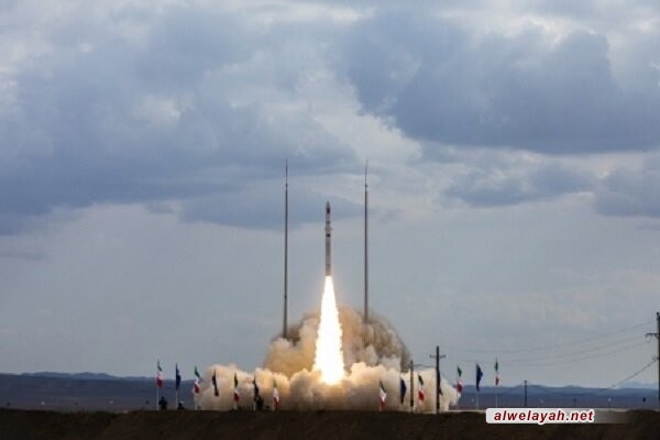 إيران تختبر بنجاح إطلاق صاروخ "قائم 100" الحامل للأقمار الصناعية