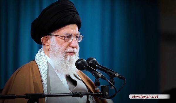 يا خامنائي دُمْ منارةَ رفعةٍ