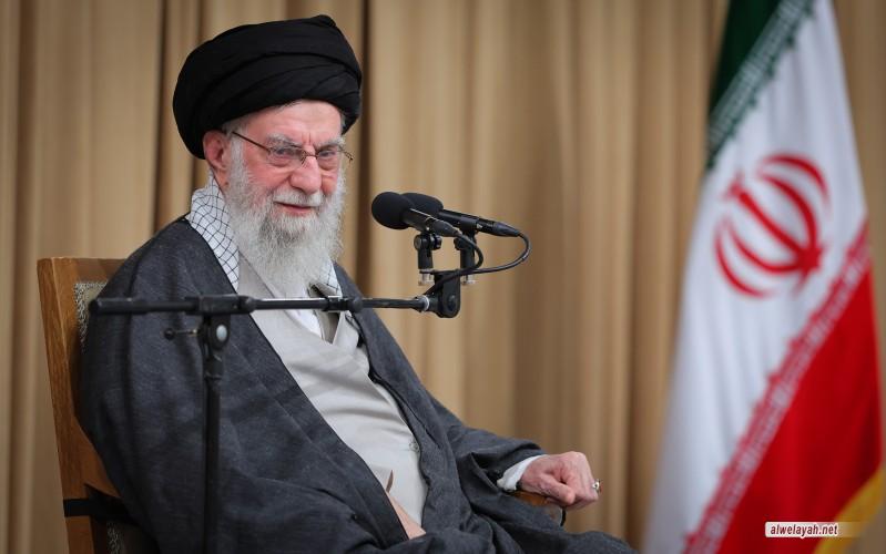 تقريظ قائد الثورة الإسلامية على كتاب "رفیق درب النار والثلج"